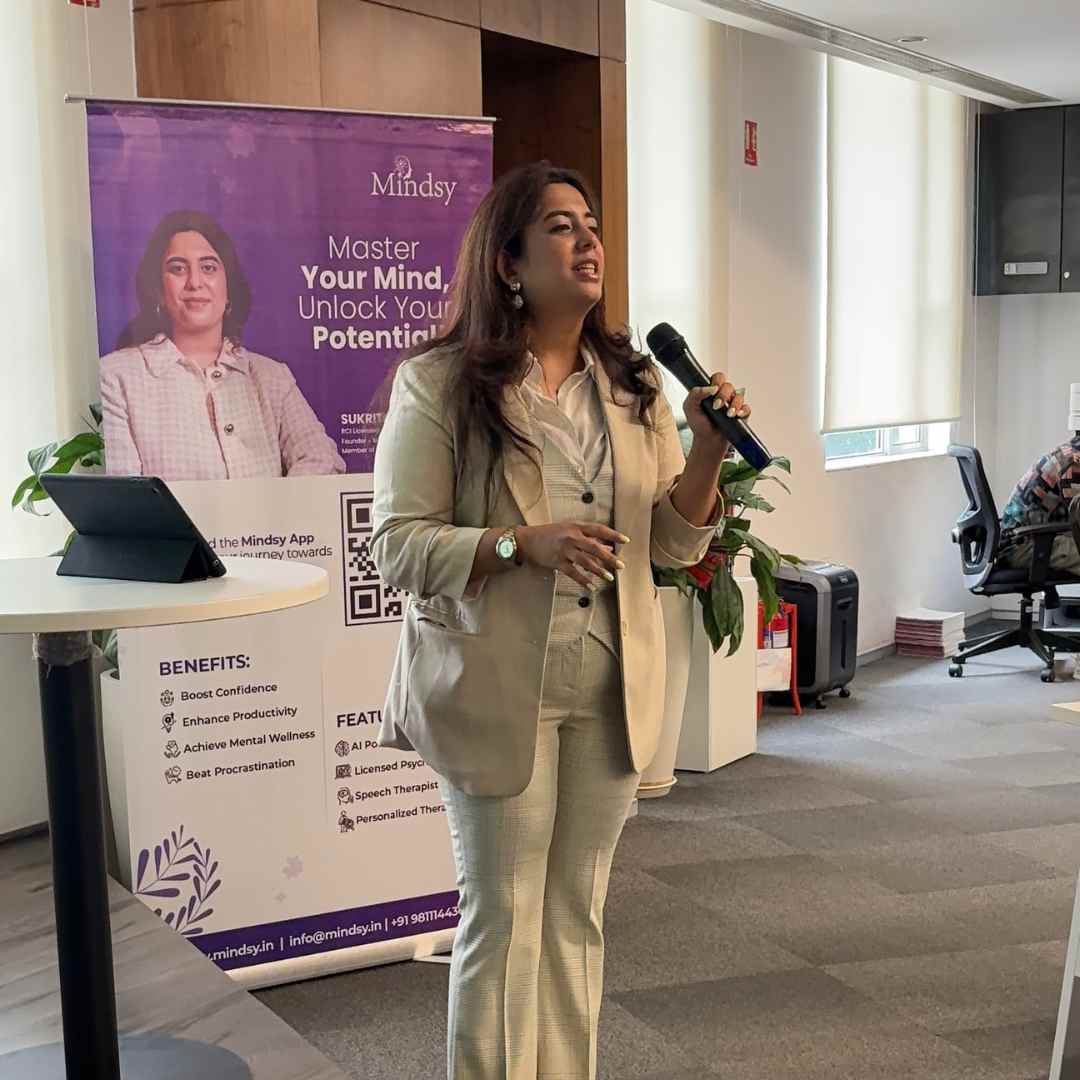 sukriti giving live session at school